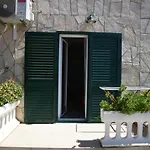 Apartments Pomalo