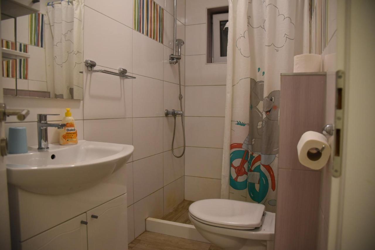 Apartments Pomalo Gostinjska kuća Makarska