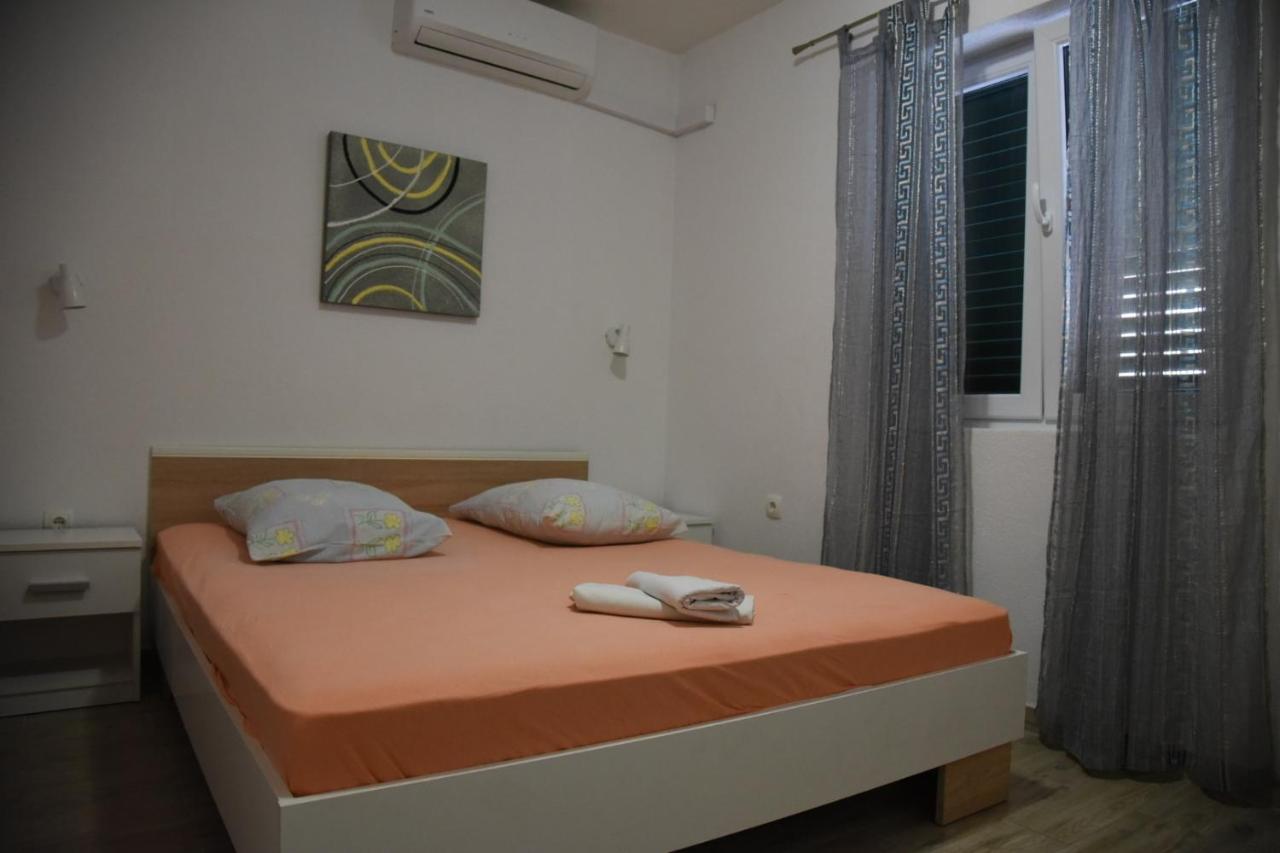 Apartments Pomalo Gostinjska kuća Makarska