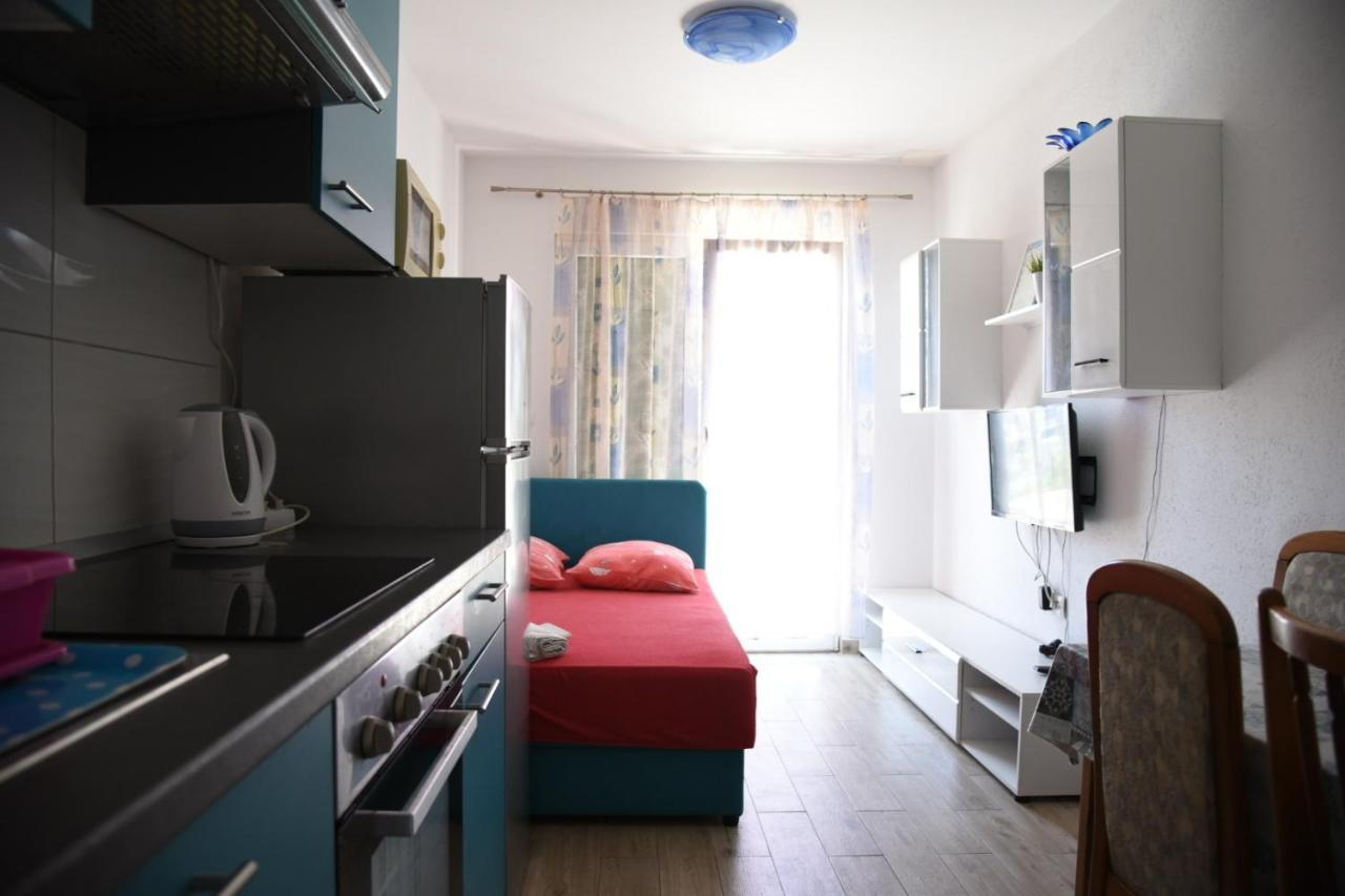 Apartments Pomalo *
