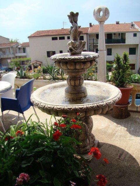 Gostinjska kuća Apartments Pomalo