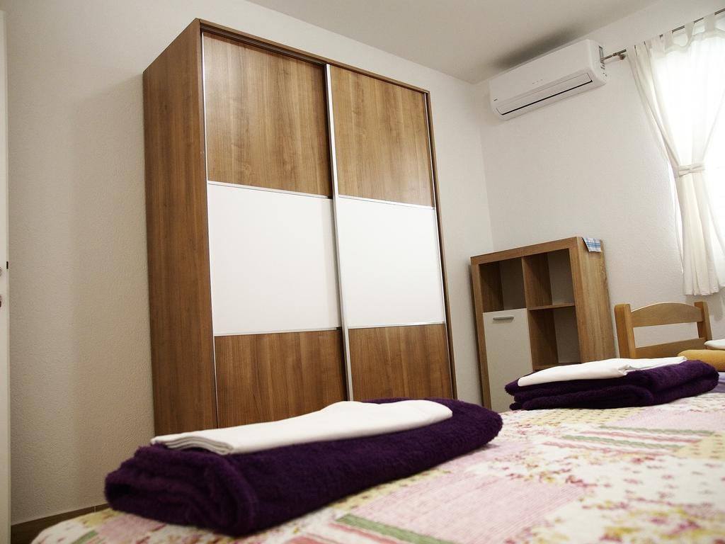 Gostinjska kuća Apartments Pomalo