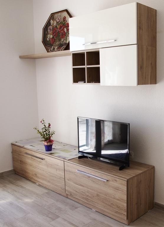 Gostinjska kuća Apartments Pomalo