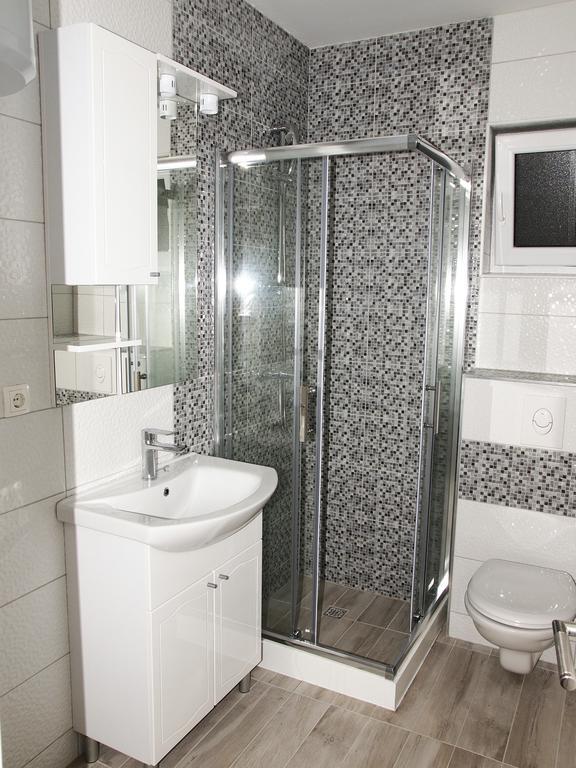Gostinjska kuća Apartments Pomalo *