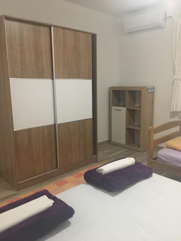 Apartments Pomalo Makarska