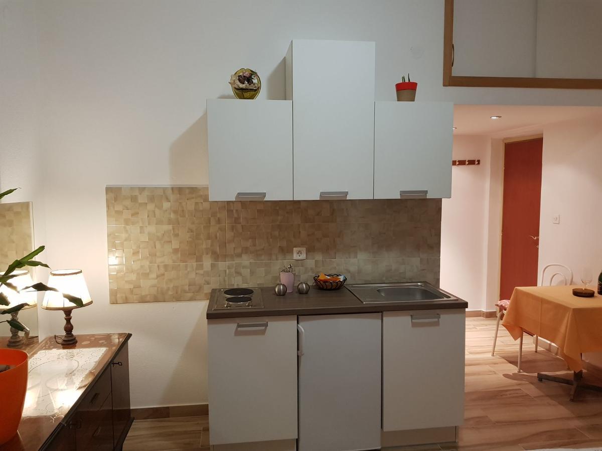 Apartments Pomalo Makarska