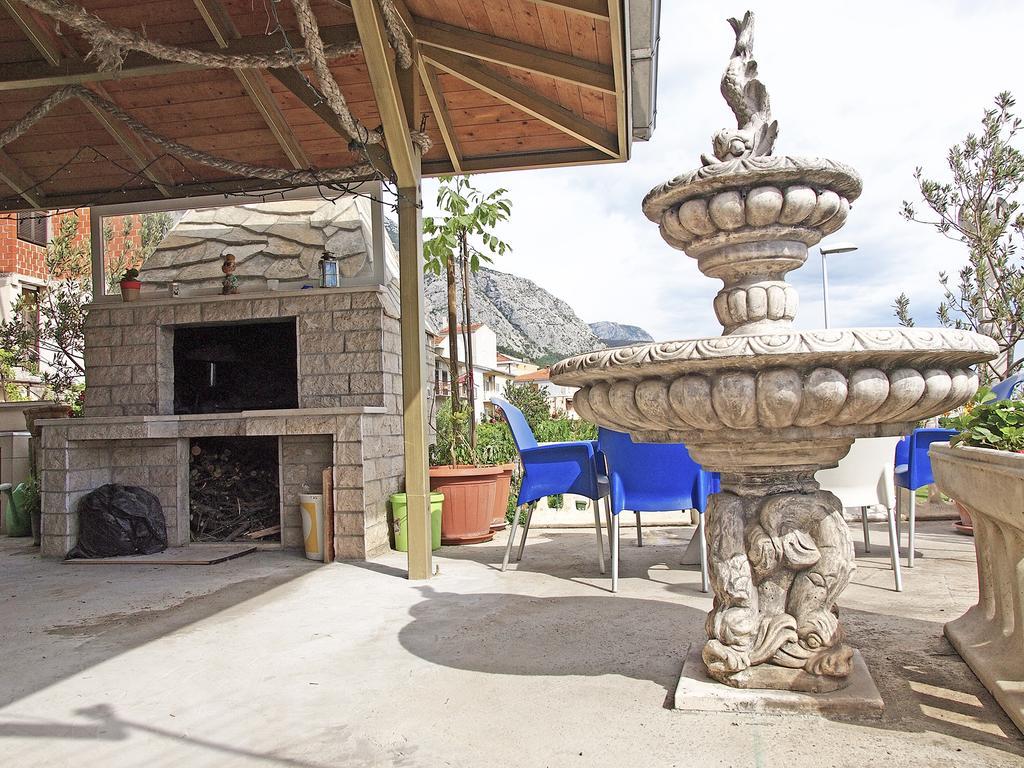Gasthof Pomalo Makarska